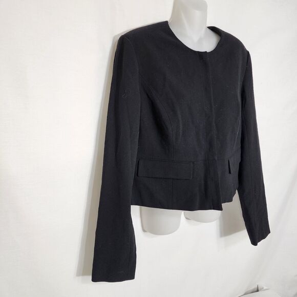 A New Day Womans Jacket Sz 8 Black Collarless Snap Front Crop Lined Shoulder Pad - Picture 4 of 10